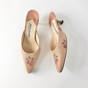 Vintage Manolo Blahnik Fruit Satin Pointed Toe Kitten Heel Mules Pumps 35